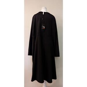 NWT Poseshe Size 4XL Women's Black Polyester Blend Long Sleeve V-Neck Dress 4119